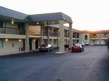 Hilton Garden 3*