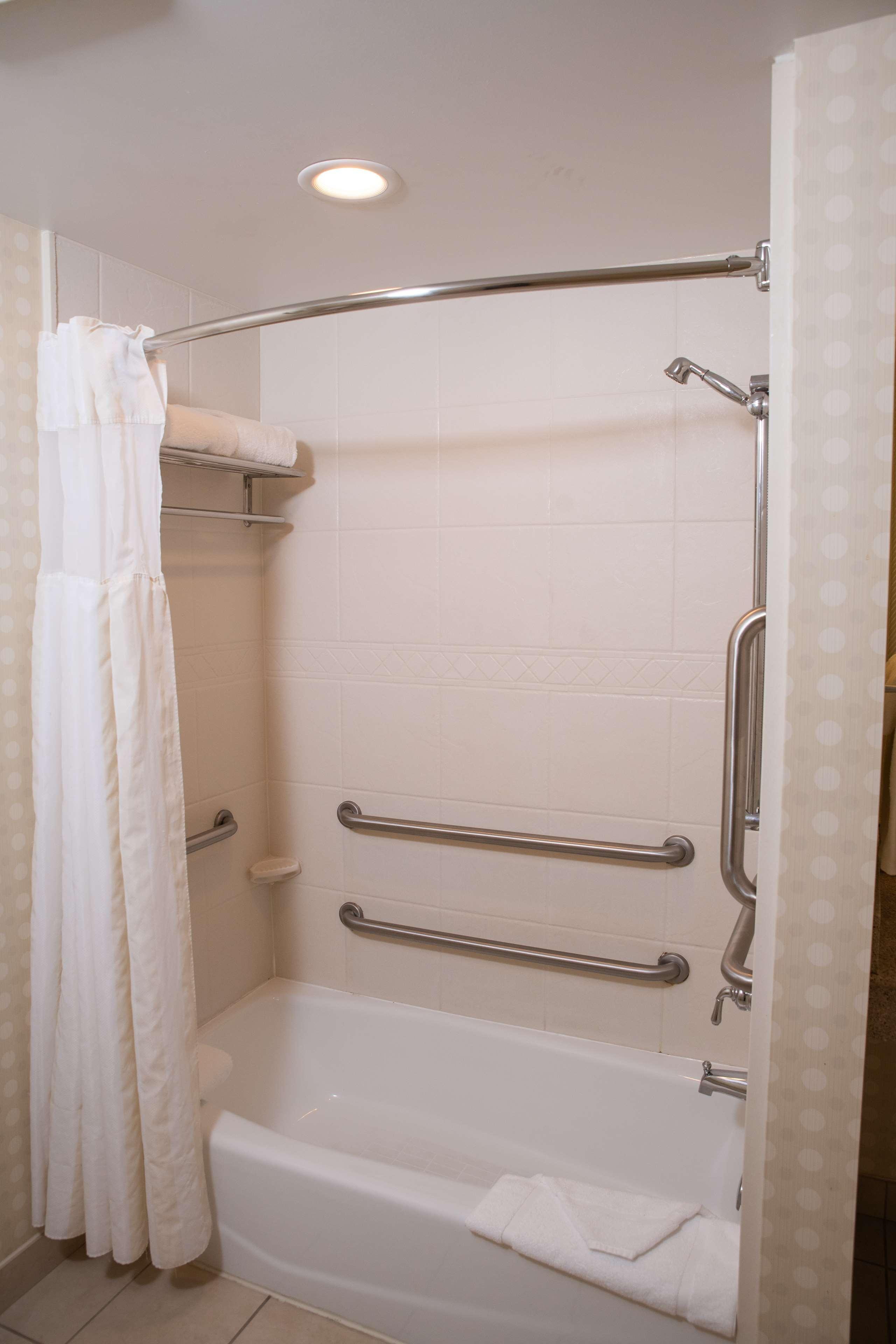 Hilton Garden 3* Erie