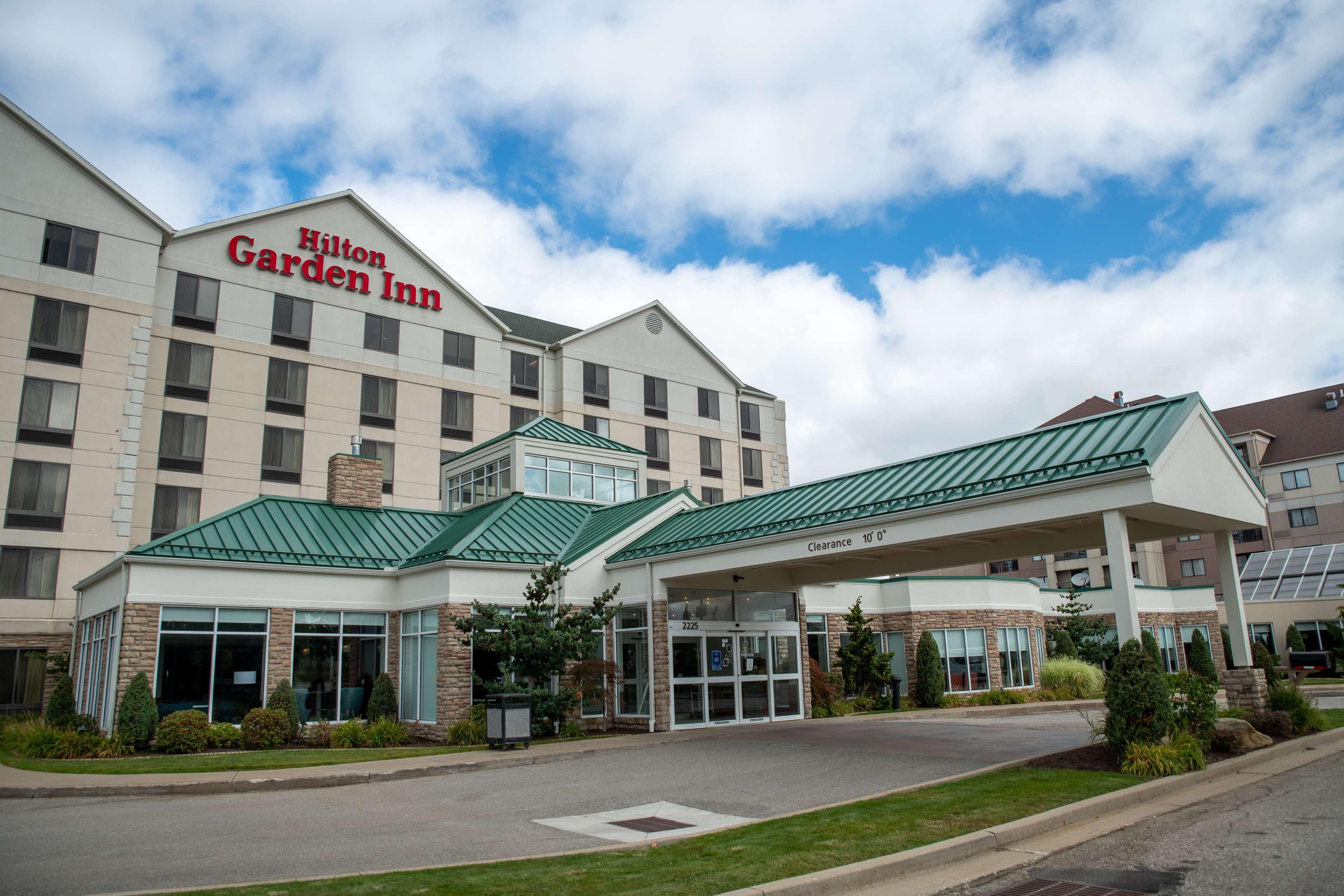 Hilton Garden Erie 3*